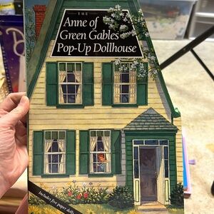Anne of Green Gables pop-up dollhouse